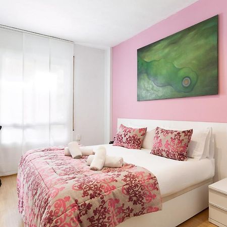 Stay U-Nique Apartments Radas II Барселона Екстериор снимка